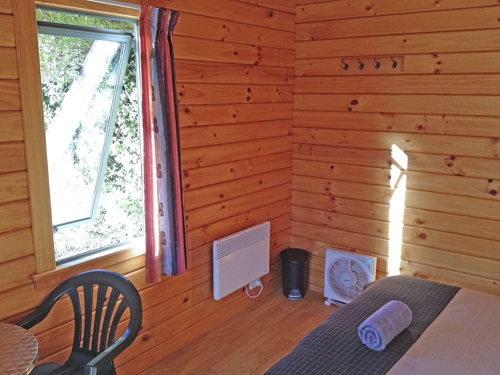 Picton Campervan Park Esterno foto